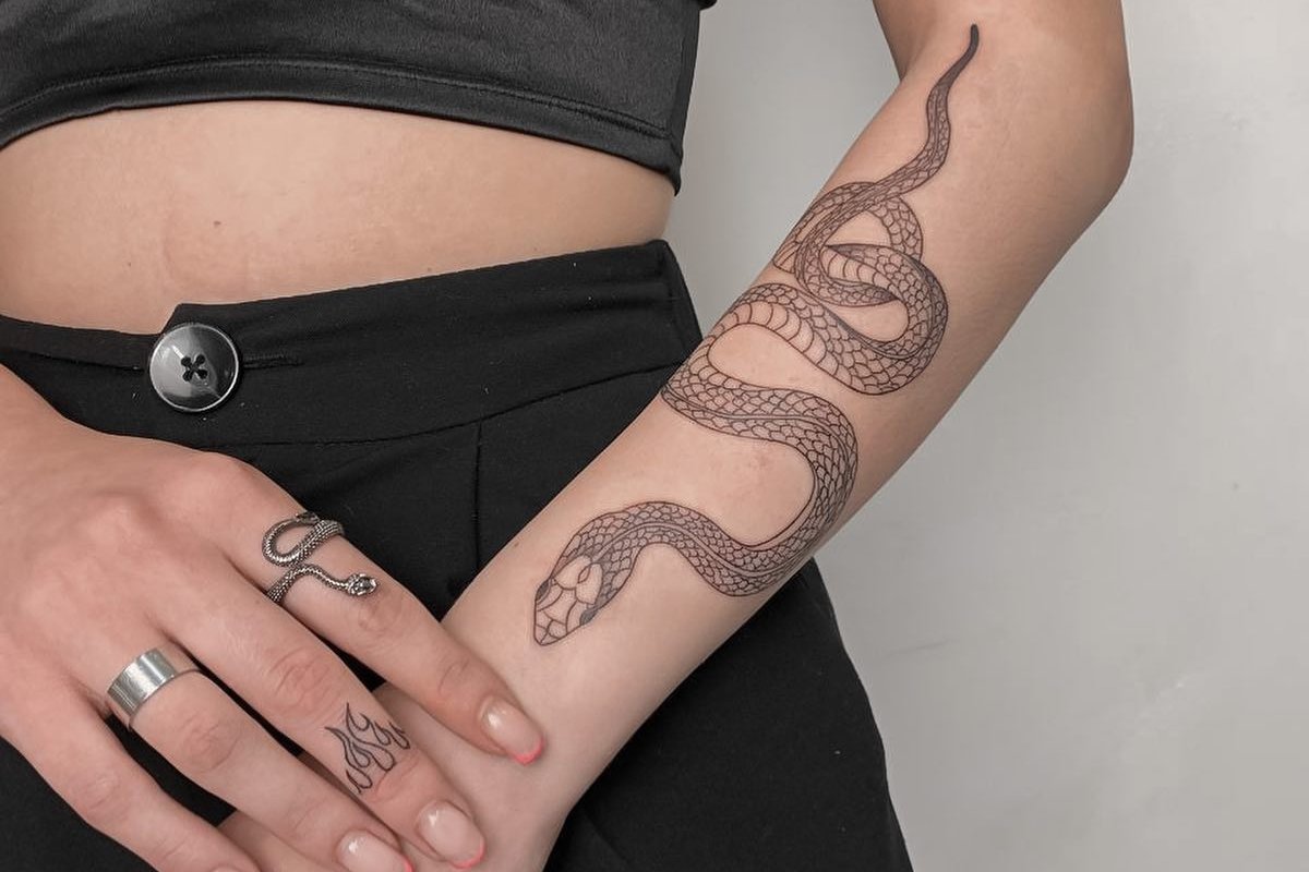 Hand Tattoo Ideas