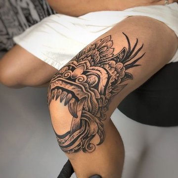 knee tattoo men