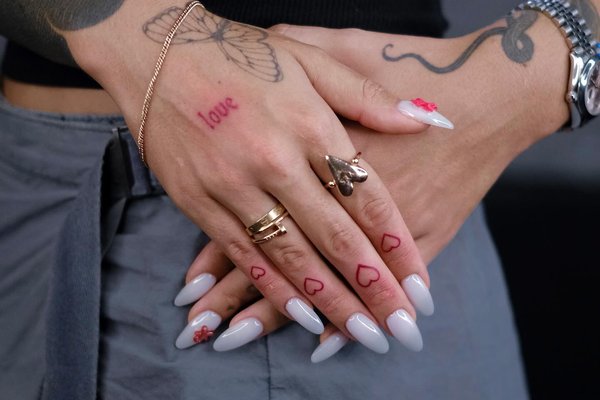 Finger Tattoos