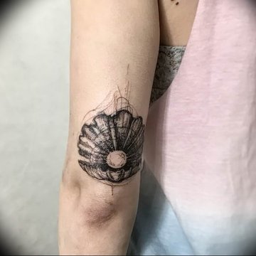 black pearl tattoo