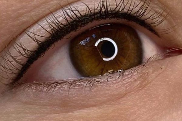 Permanent makeup in Vancouver