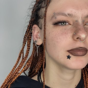Eyebrow Piercing