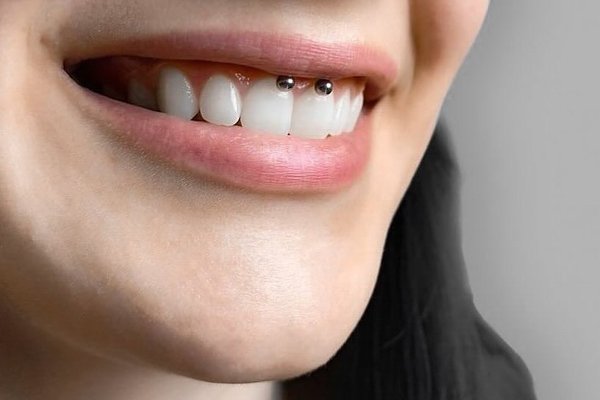 Lip Piercing