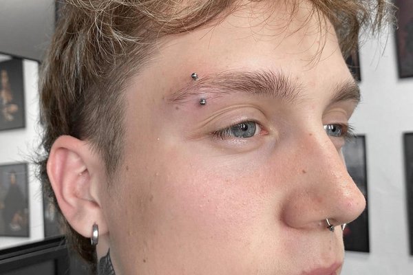 Eyebrow Piercing