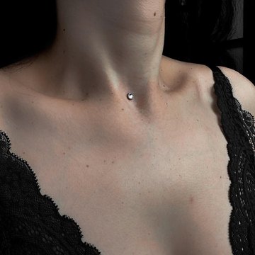Microdermal Piercing