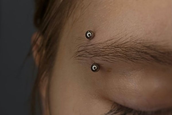 Eyebrow Piercing