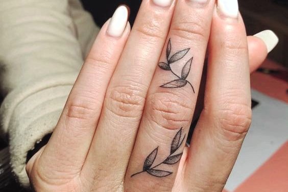 finger tattoos for women