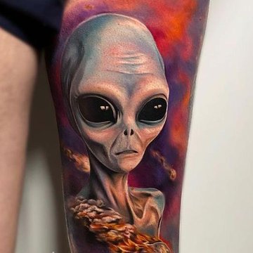alien tattoo