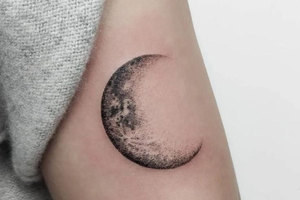 moon tattoo