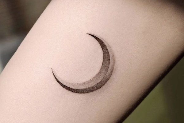 moon tattoo
