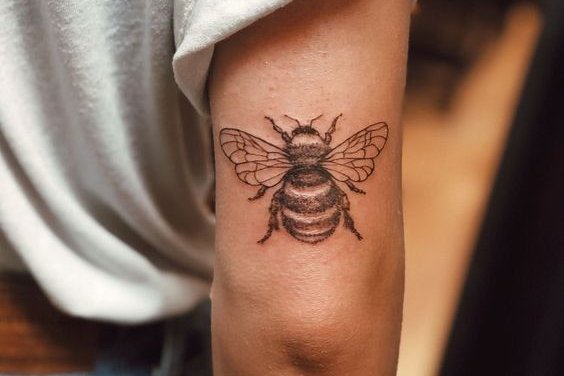bee tattoo