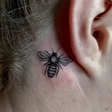 micro realism tattoos