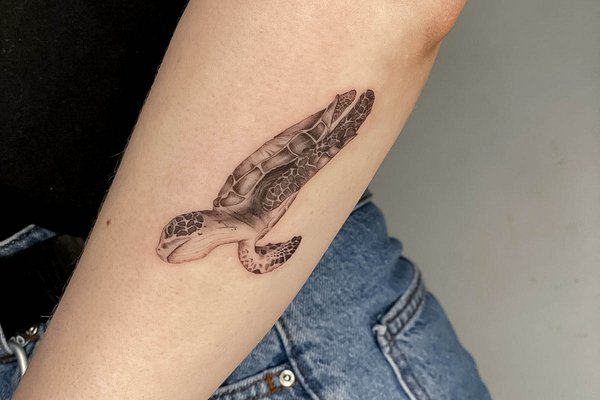 micro realism tattoos
