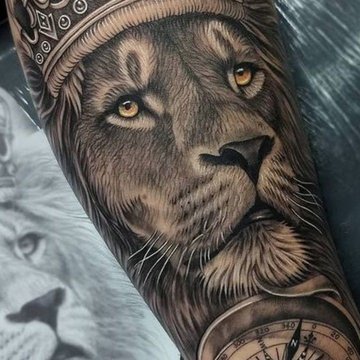 lion tattoo