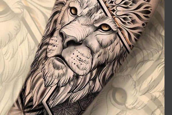 lion tattoo