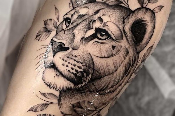 lion tattoo