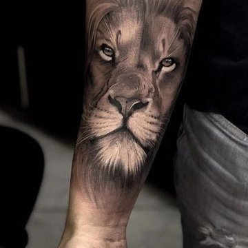 lion tattoo