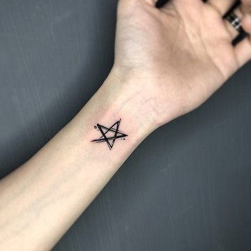 star tattoo